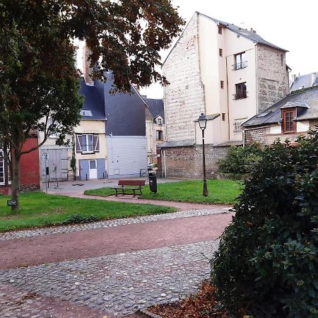 Maison Entre La Plage Et Le Port Villa Dieppe Esterno foto